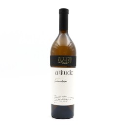 Adega Mayor Reserva do Comendador Altitude Bianco 2022