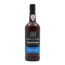 Henriques Henriques Medium Dry 3 years Madeira